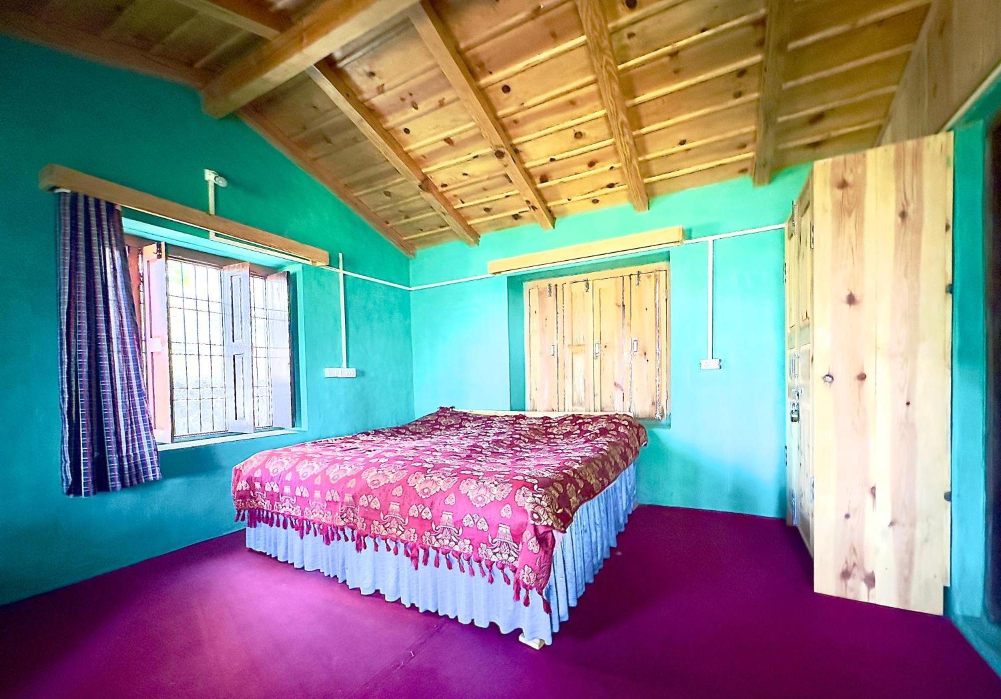 Joshi Cottage Бінсар Екстер'єр фото