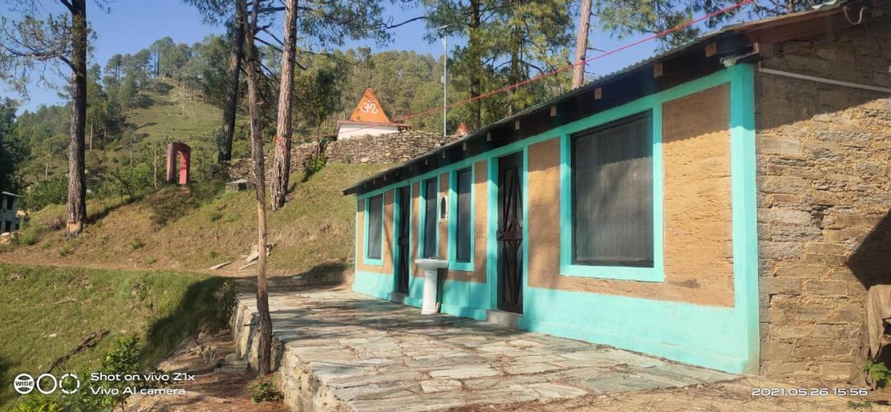 Joshi Cottage Бінсар Екстер'єр фото
